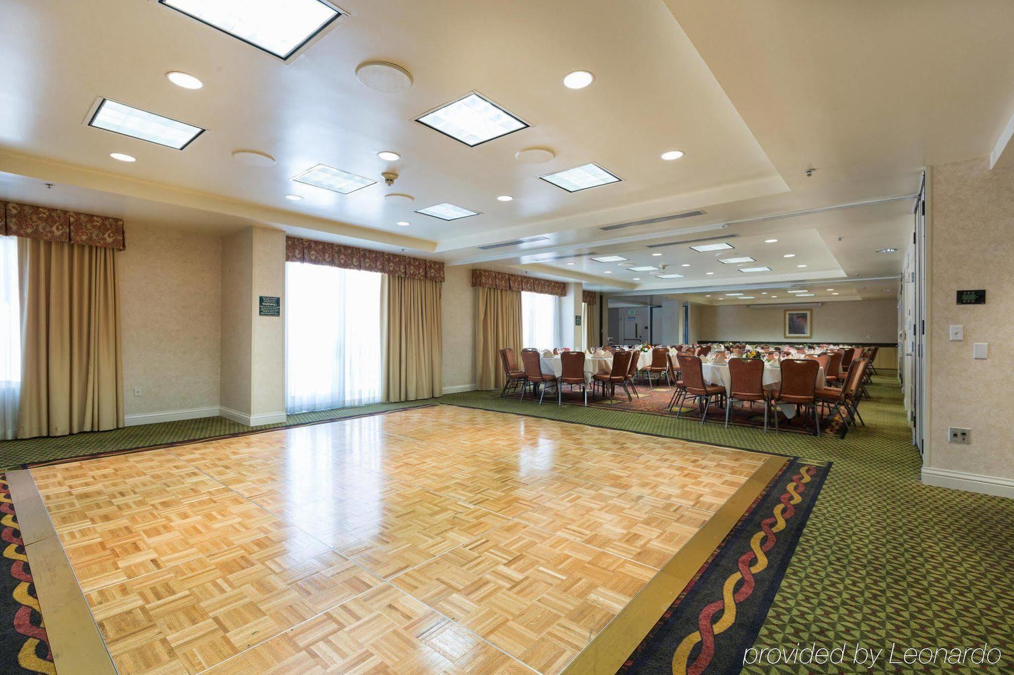 Aloft Mountain View Hotel Екстериор снимка